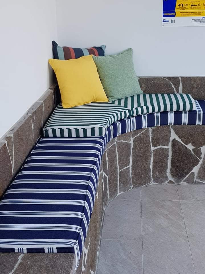 Green, gold and stripe cushions